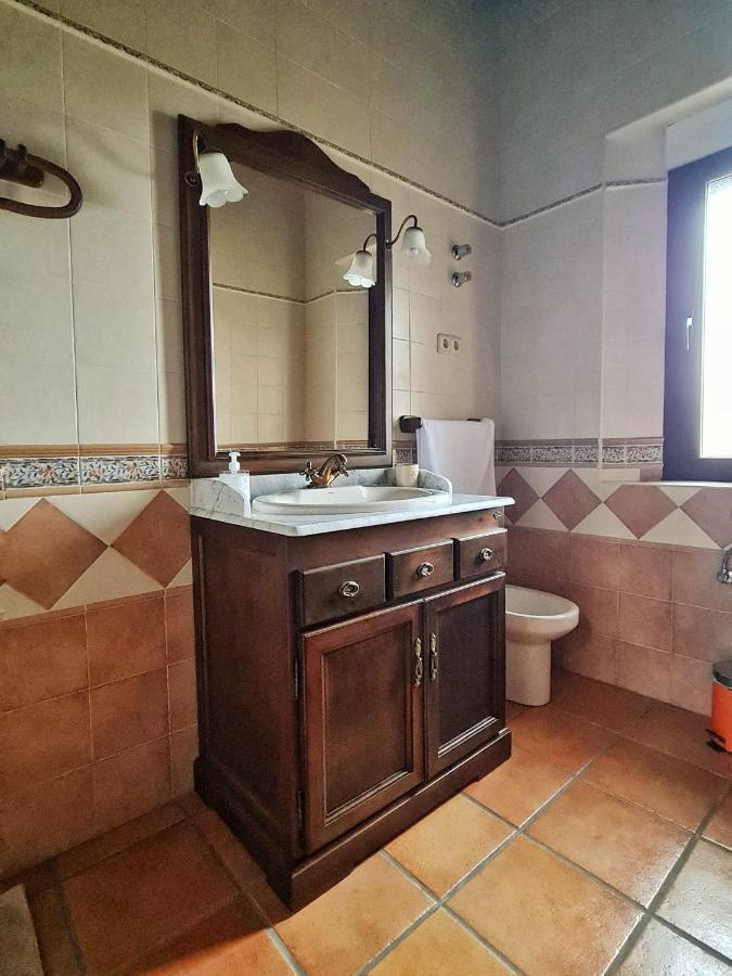 Casa Rural En Candeleda Con Piscina Y Un Maravilloso Jardin Luaran gambar