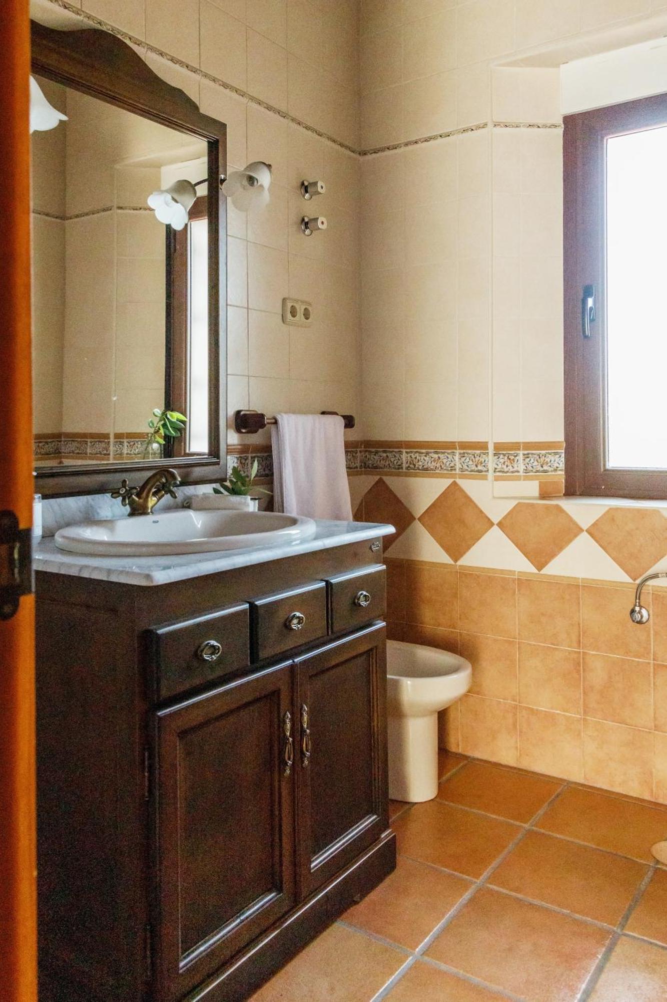 Casa Rural En Candeleda Con Piscina Y Un Maravilloso Jardin Luaran gambar